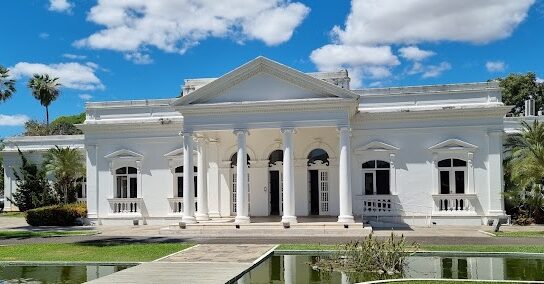Governo do Estado publica decreto de feriados e pontos facultativos de 2025