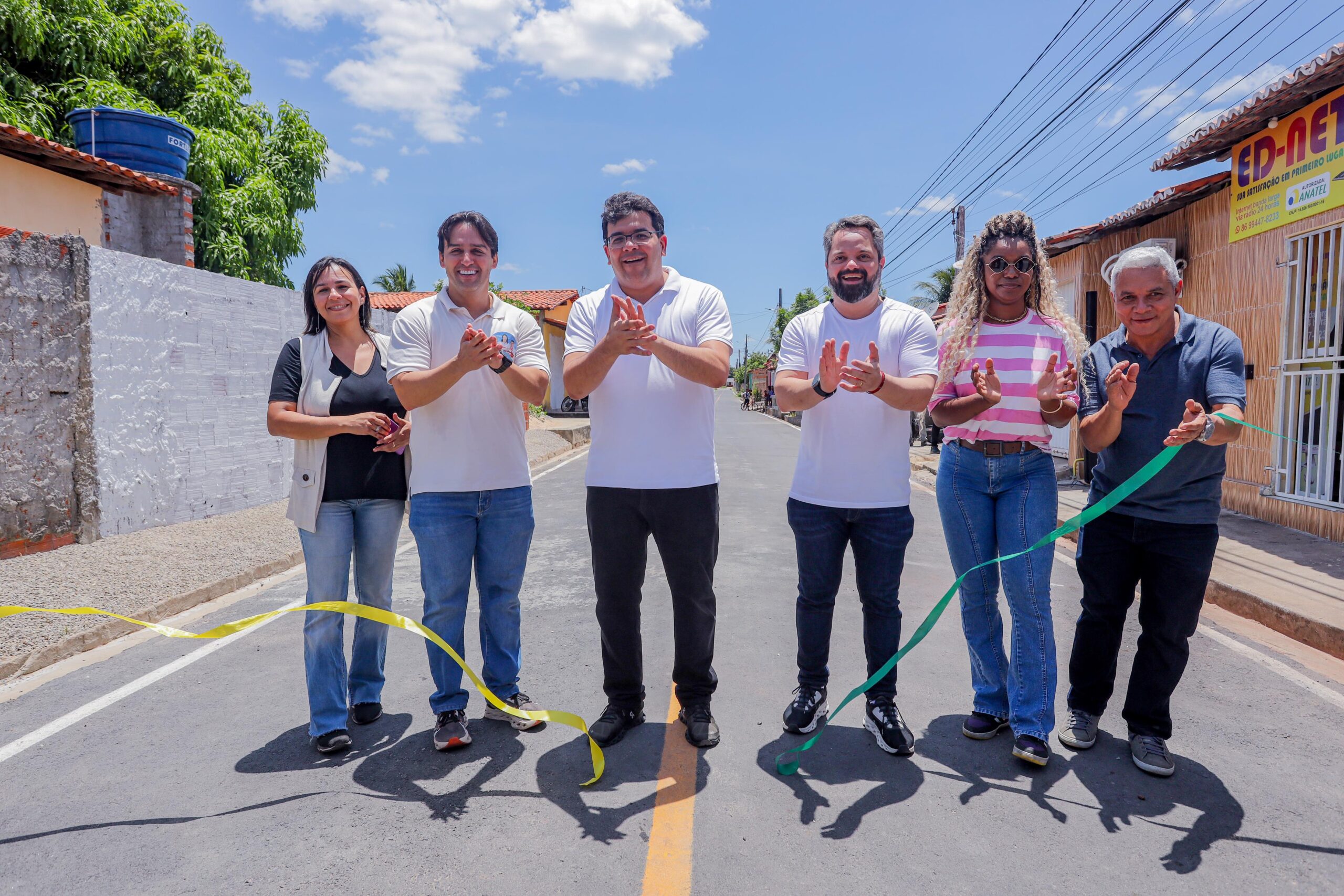 Governo entrega 26 mil m² de asfaltamento urbano em Buriti dos Lopes