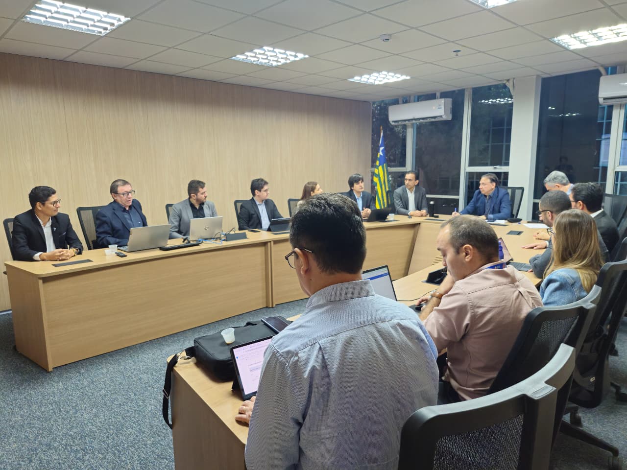 Equipe econômica do governo discute elaboração do Orçamento 2026 e fluxo de caixa do Estado