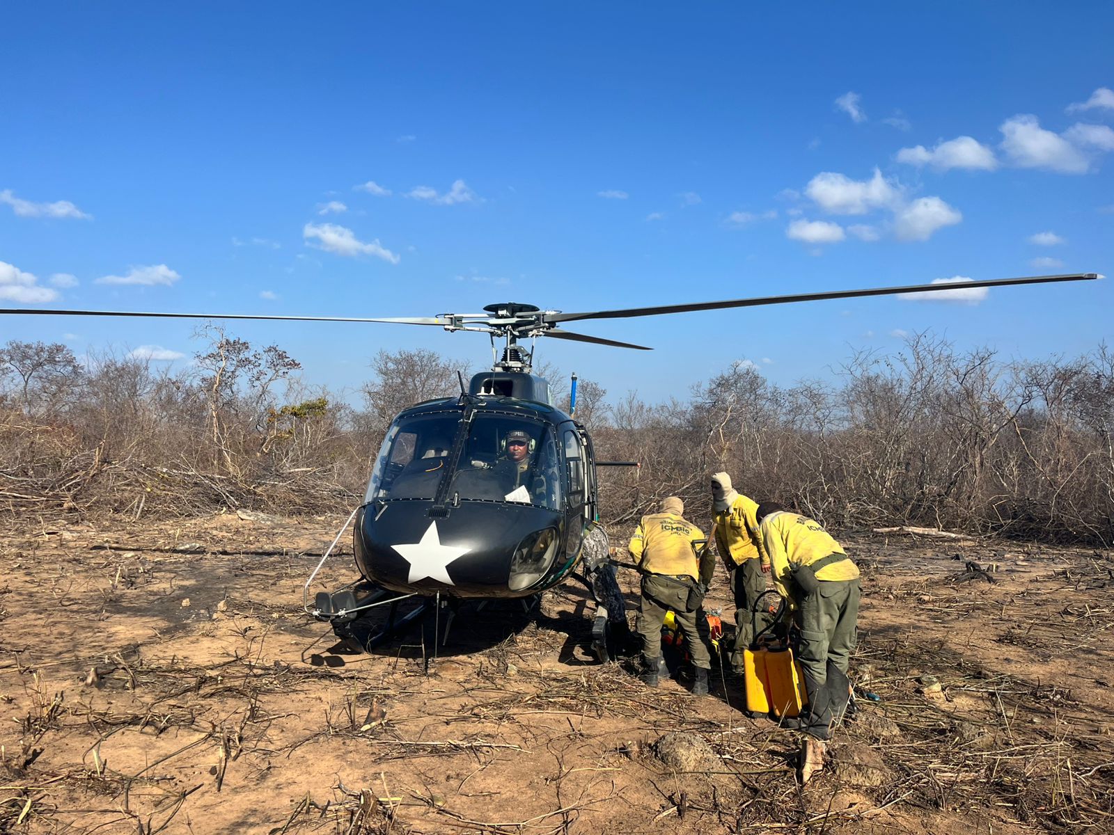 Operação integrada controla incêndios em áreas ambientais em São Raimundo Nonato